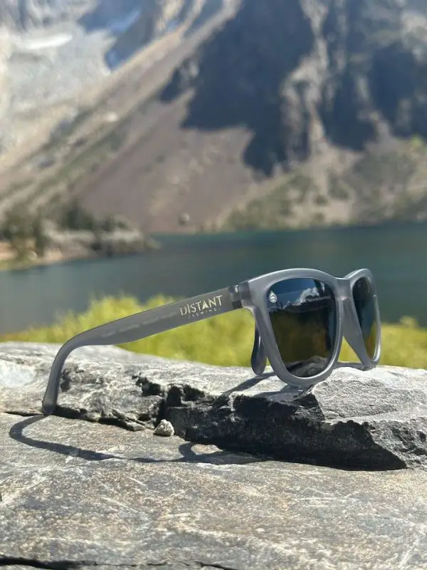 distant brewing hikrs sunglasses mammoth lakes